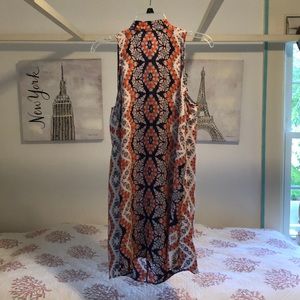 Soprano Dresses - Gorgeous and flowy summery-print tie-back dress Soprano Dresses - Gorgeous and flowy summery-print tie-back dress